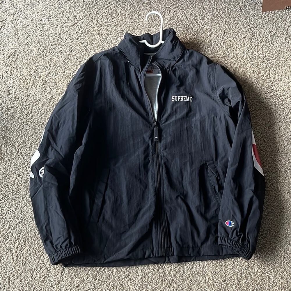 SUPREME x CHAMPION TRACK JACKET SIZE M